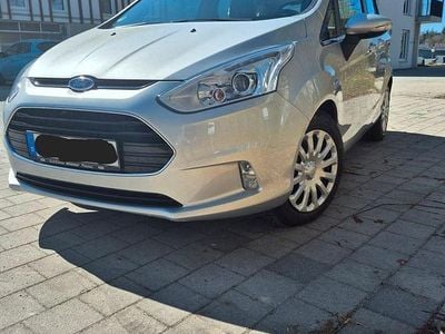 Gebraucht Ford B-MAX Titanium 90 PS (66 kW) 2013 Silber Van / Kleinbus