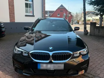 Gebraucht BMW 320 190 PS (139 kW) 2020 Schwarz Kombi