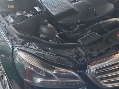 Mercedes E200