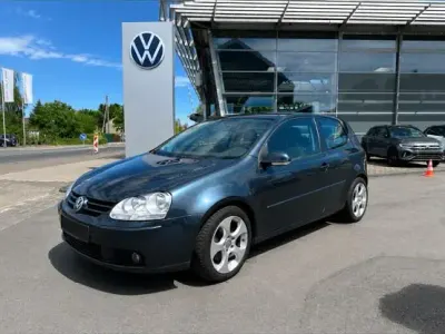 Gebraucht VW Golf IV 102 PS (75 kW) 2005 Blau Kleinwagen