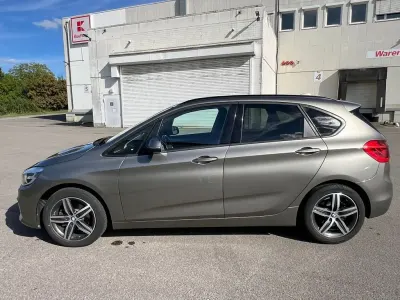 Gebraucht BMW 218 Active Tourer Sport Line 150 PS (110 kW) 2015 Beige Van / Kleinbus