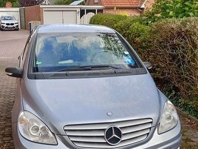 Usata Mercedes B170 116 CV (85 kW) 2007 Blu Monovolume