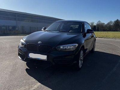 Gebraucht BMW 116 109 PS (80 kW) 2016 Schwarz Kleinwagen