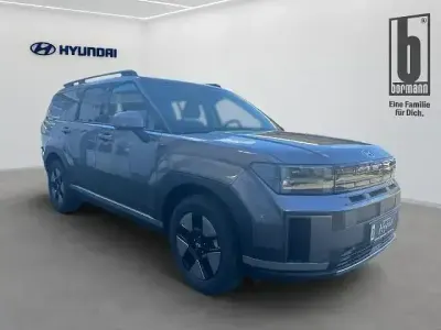 Second-hand Hyundai Santa Fe Intro Edition 215 CP (158 kW) 2025 Gri SUV