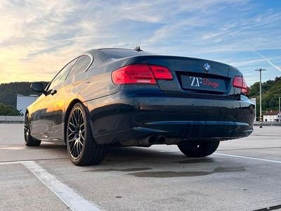 BMW 325