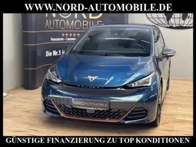 Second-hand Cupra Born 150 kW (204 CP) 2024 Albastru Hatchback