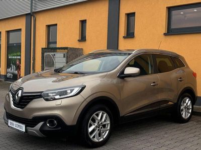 Gold Gebraucht 2016 Renault Kadjar XMOD SUV | 8.880 € (Fairer Preis)