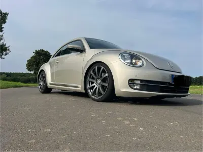 Gebraucht VW Beetle Design 160 PS (117 kW) 2012 Silber Kleinwagen
