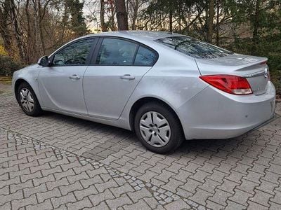 Gebraucht Opel Insignia Edition 116 PS (85 kW) 2009 Silber Limousine