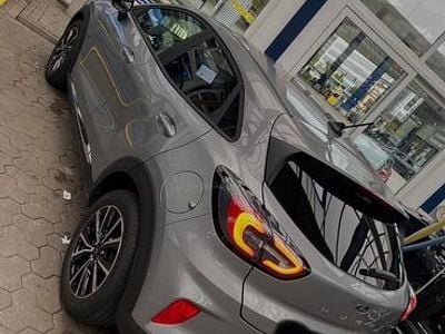 Gebraucht Ford Puma Titanium 125 PS (91 kW) 2022 Grau SUV