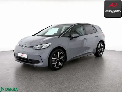 Gebraucht VW ID.3 Pro 150 kW (204 PS) 2024 Mondsteingrau Kleinwagen