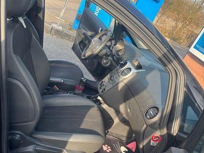 Gebraucht Opel Corsa 87 PS (63 kW) 2012 Schwarz Kleinwagen