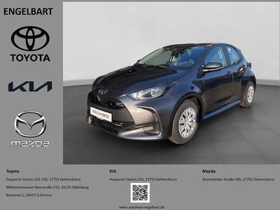 Neu Toyota Yaris Hybrid Business Edition 116 PS (85 kW) 2025 Grau Kleinwagen