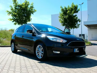 Gebraucht Ford Focus 125 PS (91 kW) 2017 Schwarz Limousine