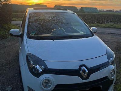 Weiß Gebraucht 2012 Renault Twingo Dynamique Kleinwagen | 3.210 € (Fairer Preis)