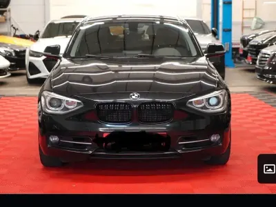 Gebraucht BMW 118 Sport Line 170 PS (125 kW) 2014 Schwarz Kleinwagen