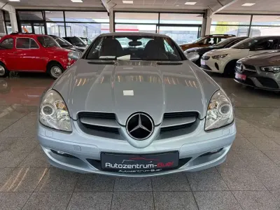 Gebraucht Mercedes SLK350 AMG Edition 1 272 PS (200 kW) 2007 Tellursilber  metalliclack Cabrio