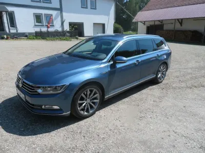 Używany VW Passat 239 KM (175 kW) 2018 Niebieski Kombi