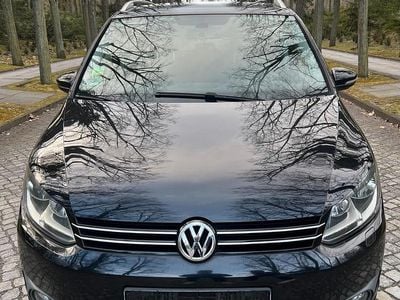 Gebraucht VW Touran 140 PS (102 kW) 2012 Schwarz Van / Kleinbus