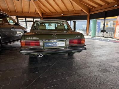 Gebraucht Mercedes 450 286 PS (210 kW) 1975 Grün Limousine