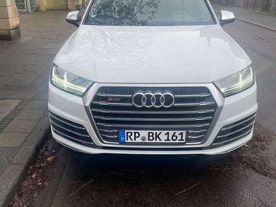 Audi SQ7