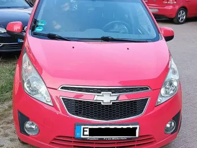 Gebraucht Chevrolet Spark 82 PS (60 kW) 2010 Rot Kleinwagen