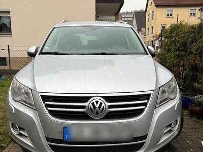 Gebraucht VW Tiguan 122 PS (89 kW) 2011 Silber SUV