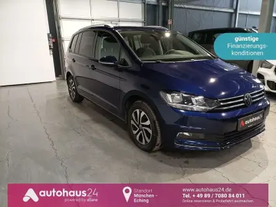 Usata VW Touran Active 150 CV (110 kW) 2023 Blu Monovolume