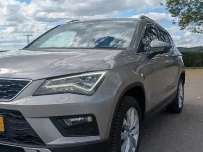 Gebraucht Seat Ateca 4Drive 150 PS (110 kW) 2017 Beige SUV
