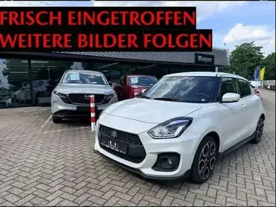 Gebraucht Suzuki Swift Sport 129 PS (94 kW) 2021 Weiß Kleinwagen