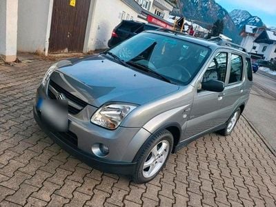 Gebraucht Suzuki Ignis 99 PS (72 kW) 2005 Silber Kleinwagen