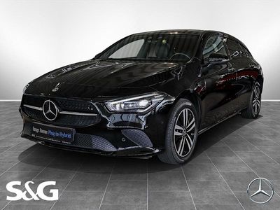 Gebraucht Mercedes CLA250e Shooting Brake 160 PS (117 kW) 2022 Unilack nachtschwarz Kombi