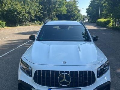 Mercedes GLB35