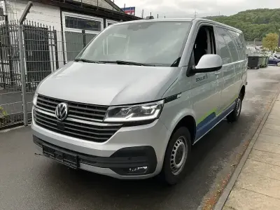 Gebraucht VW Transporter R 150 PS (110 kW) 2020 Silber Van