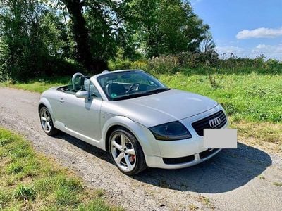 Usata Audi TT Roadster Sport 150 CV (110 kW) 2003 Argento Cabrio