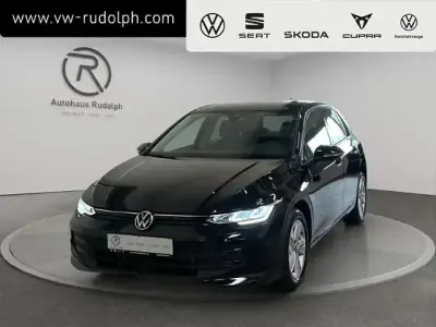 Gebraucht VW Golf VIII Life 116 PS (85 kW) 2025 Grenadillschwarz metallic (metallic) Limousine