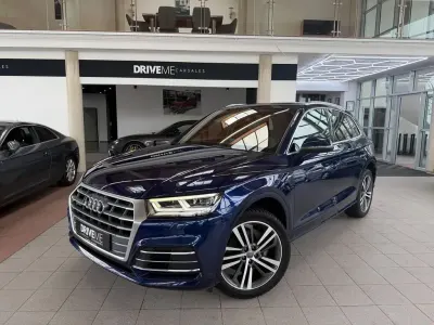 Używany Audi Q5 S-Line 250 KM (183 kW) 2018 Niebieski SUV