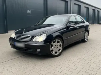 Gebraucht Mercedes C320 224 PS (164 kW) 2005 Schwarz Limousine