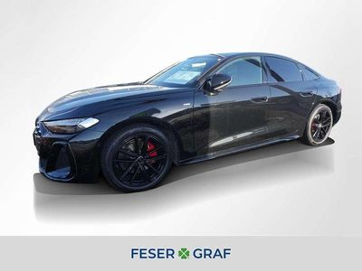 Mythosschwarz metallic Neu 2026 Audi A5 Sport Limousine | 57.236 € (Teuer)