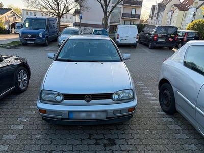 Gebraucht VW Golf III 101 PS (74 kW) 1996 Silber Kleinwagen