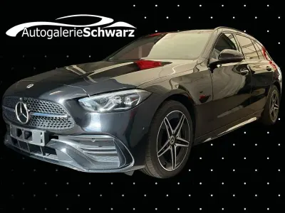 Używany Mercedes C300e AMG 313 KM (230 kW) 2022 Czarny Kombi