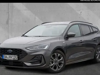 Usata Ford Focus ST-Line 155 CV (114 kW) 2024 Grigio Station wagon