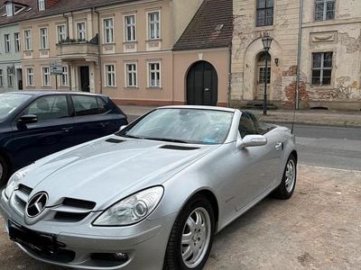 Usata Mercedes SLK200 163 CV (119 kW) 2005 Argento Cabrio