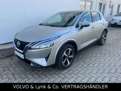 Gebraucht Nissan Qashqai N-Connecta 158 PS (116 kW) 2022 Silver metallic (metallic) SUV