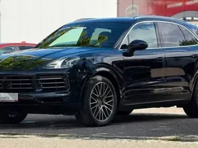 Gebraucht Porsche Cayenne Basis 340 PS (250 kW) 2020 Blau SUV