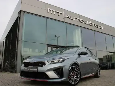 Begagnad Kia ProCeed Comfort 204 HK (150 kW) 2021 Silver Sedan