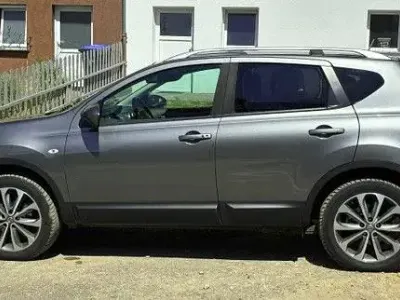 Gebraucht Nissan Qashqai Acenta 131 PS (96 kW) 2011 Grau SUV