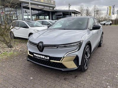 Grau Gebraucht 2022 Renault Mégane Iconic Limousine | 29.970 € (Fairer Preis)