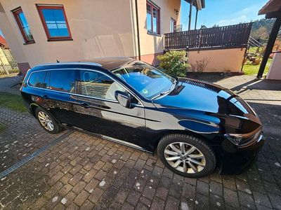 Gebraucht VW Passat Business 190 PS (139 kW) 2019 Schwarz Kombi