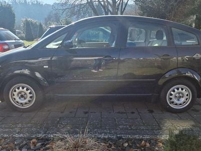 Usado Audi A2 61 HP (44 kW) 2002 Preto Citadino